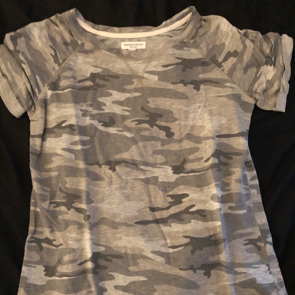 Camo tee